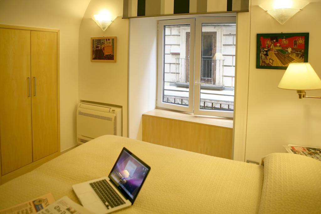 Ferienwohnung Donna Caterina Sorrent Zimmer foto